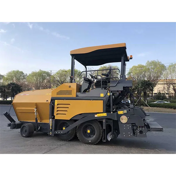 Road Paver 4.5M Paving Width Asphalt Paver 73.5Kw Shangchai Engine for Guyana