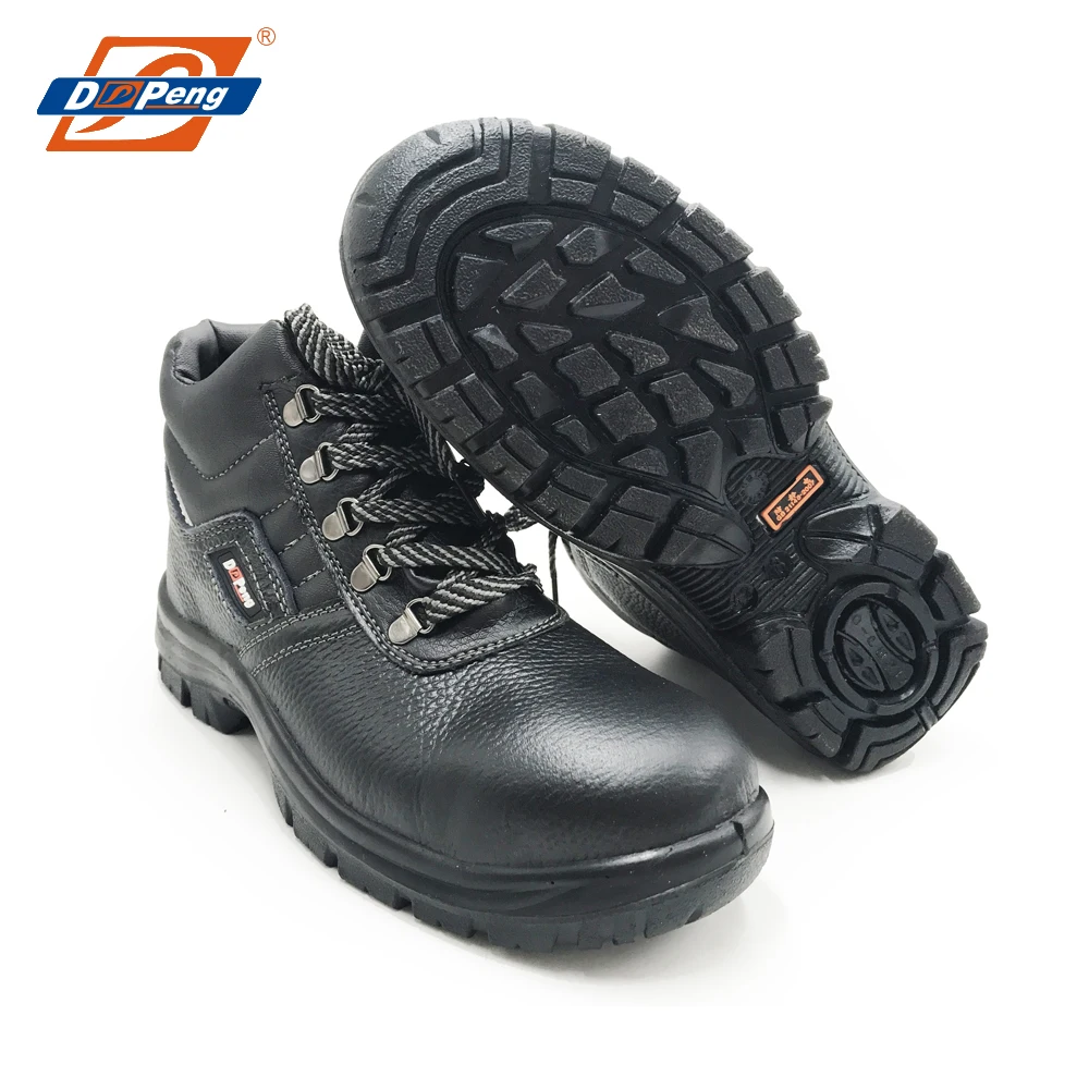 Dark green nubuck leather work safety shoes electrical shock proof safety shoes Qatar