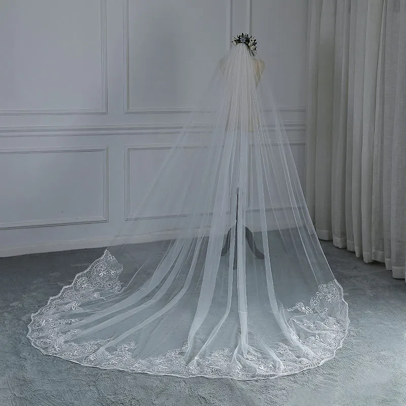 Hot Selling Wide Tail Wedding Dress Single Layer Sequin Lace Party Bridal Wedding Veil