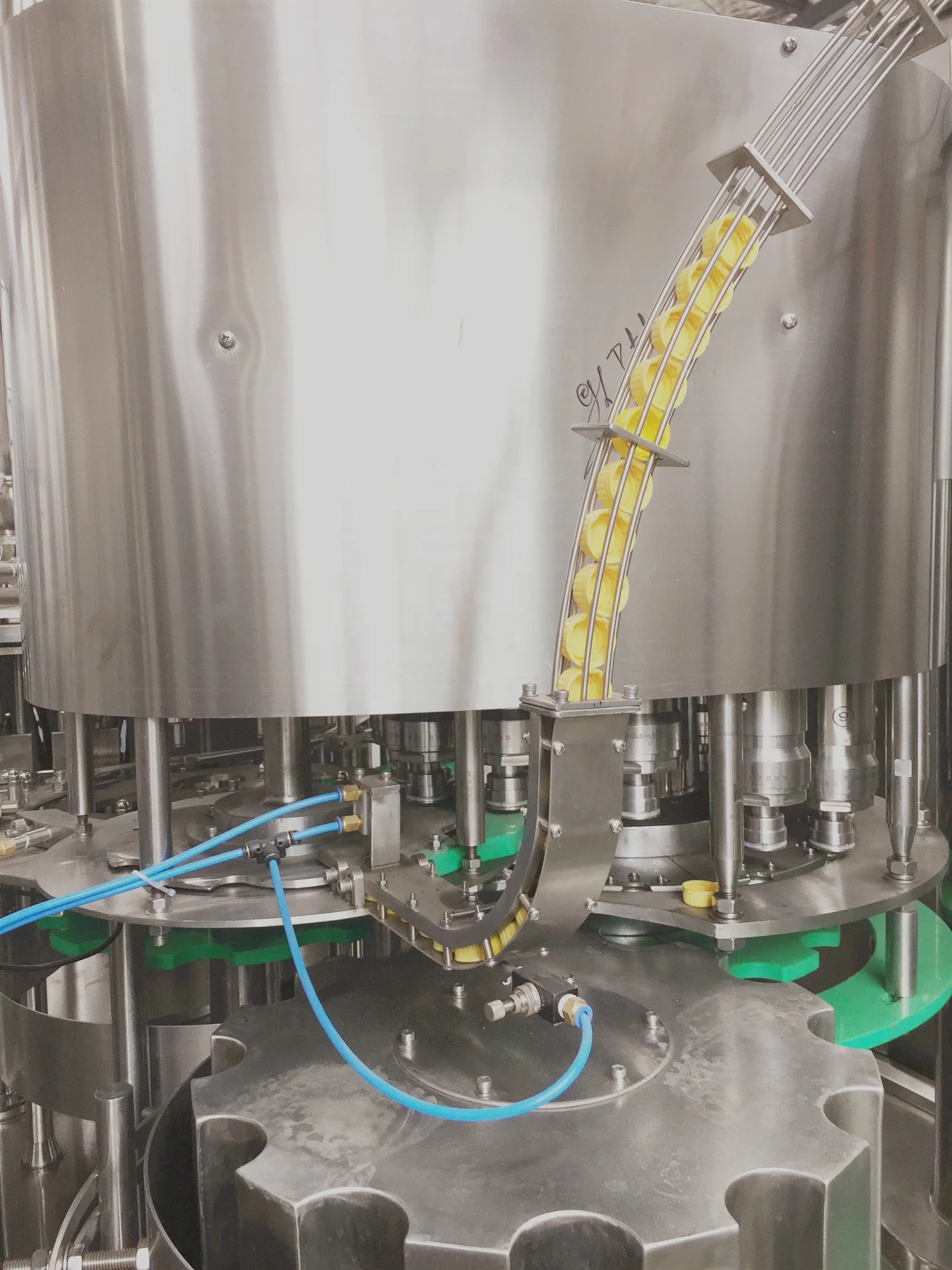 High Quality Filling And Sealing Machine A Limonade Complete Juice Production Line With Sterilization