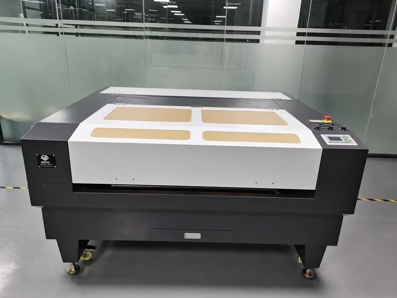 1390 CO2 Laser Cutting Engraving Machine Three-head Cutter for Jewelry Metal processing Industry CE Certified