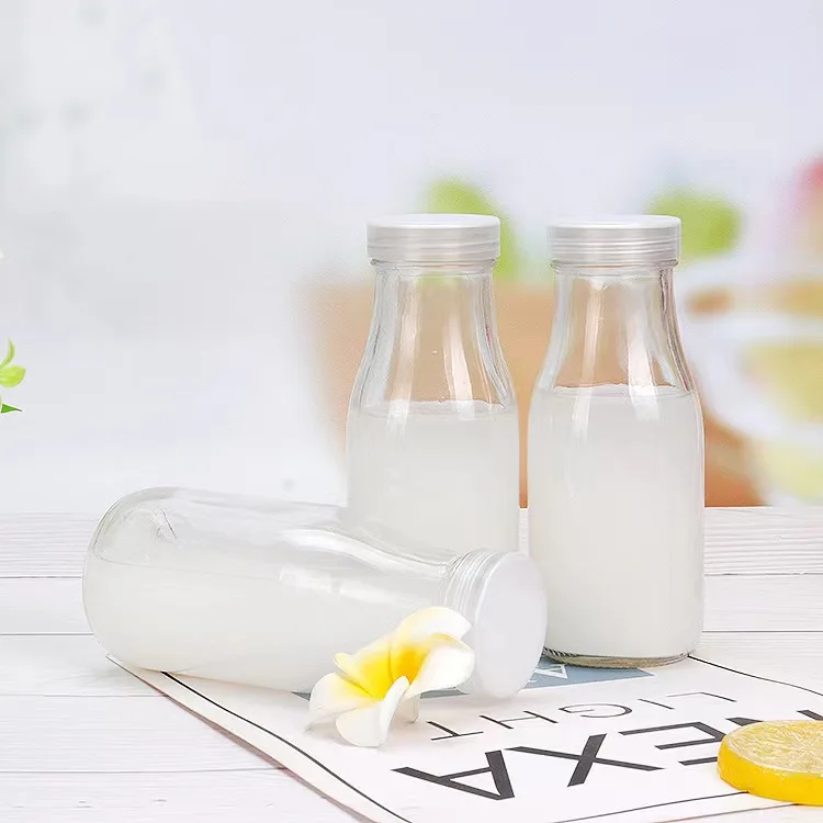 Top Selling 200ml 250ml 500ml 1000ml Glass Beverage Bottles with Black Metal Lid for Milk/Juice Wholesale Empty Food Containers
