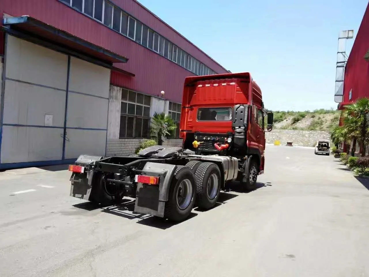 Поставка с завода в Китае трактор 375-420hp хорошая цена на продажу