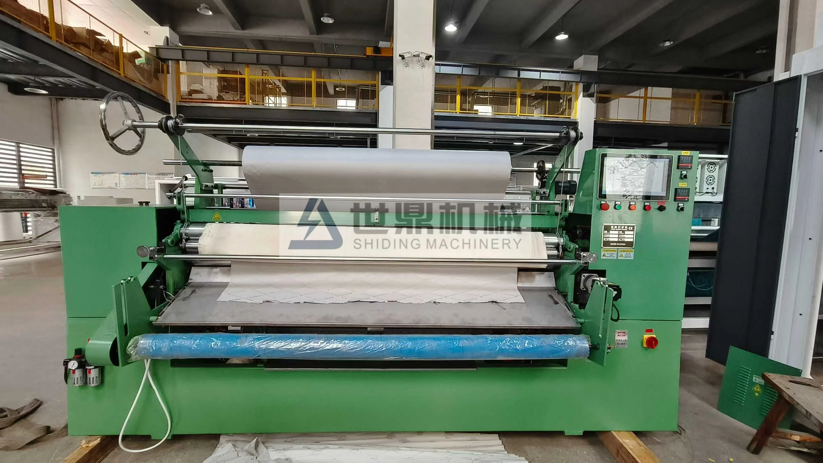 Производитель фабрика Changzhou плоский вертикальный жаккардовый станок для плиссирования SD-217-T