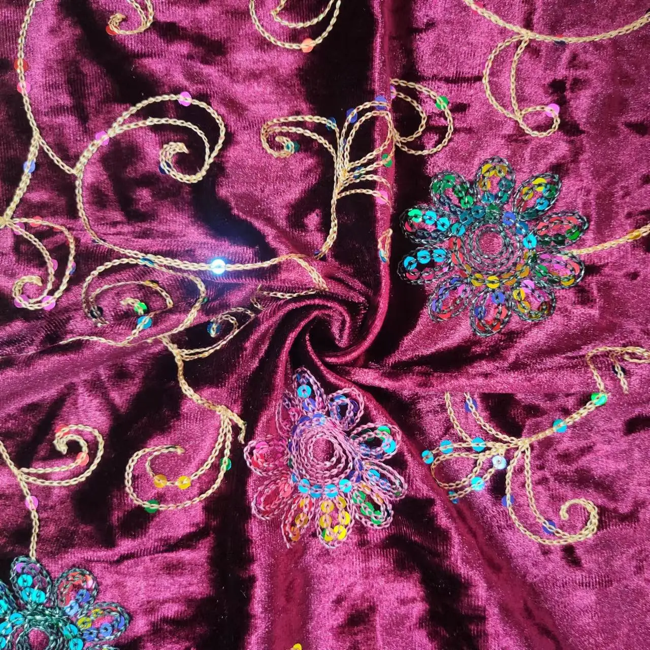 Hejin Custom Luxury Fashion Knit Women Muslim Curtain Robe Dress Material Poly Velour Velvet Sequin Dubai Embroidery Fabric