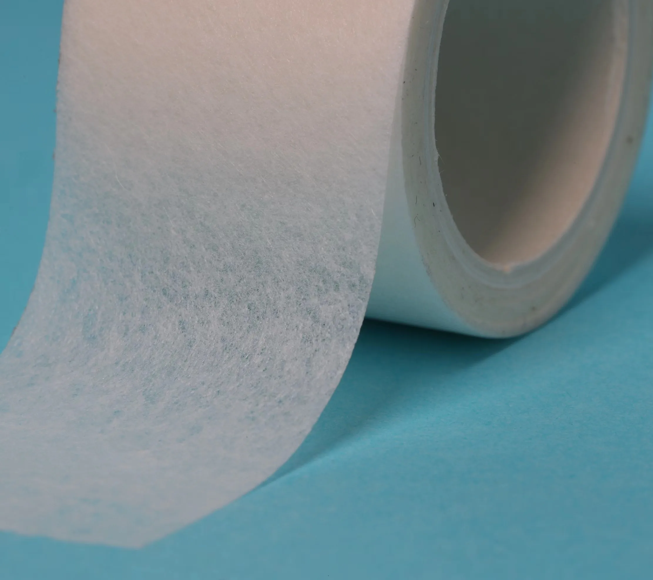 Hight Quality Medical tape non woven silk tape waterproof heel anti-wear breathable wound dressing 5m non-sterile non woven tape