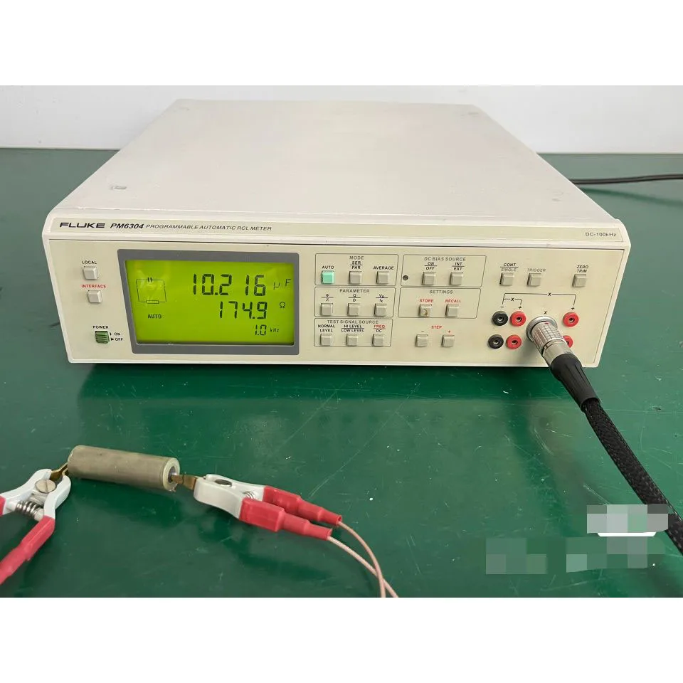 Программируемый автоматический измеритель RCL Fluke PM6304