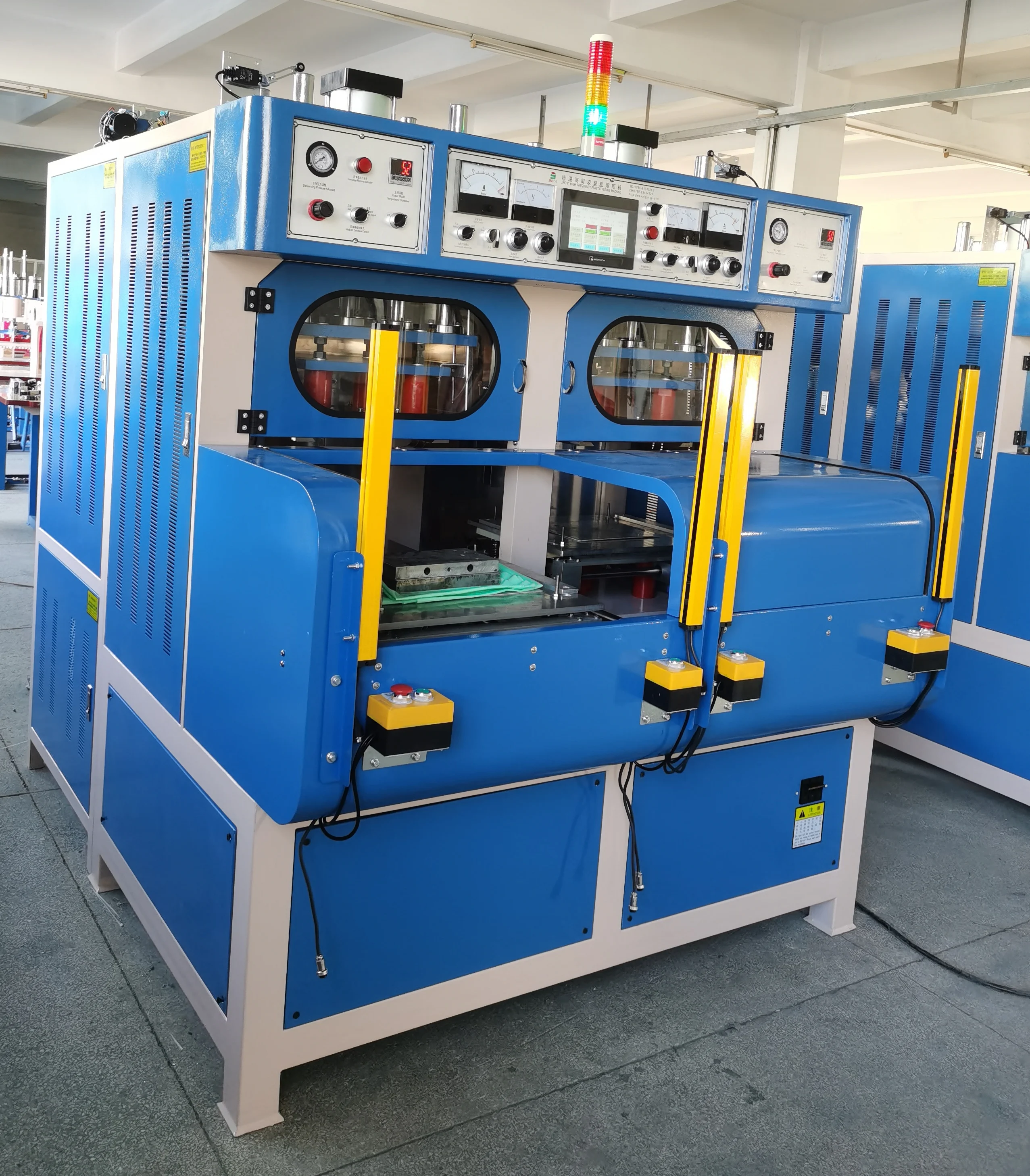High quality digital shielding high frequency 15kw welding equipment for pvc embossing