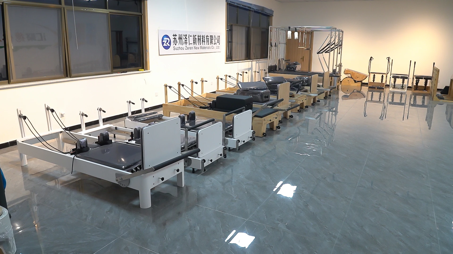 Commercial Gym Natural push up Stall Bars Gym Climbing  Ladders pilates Swedish ladder