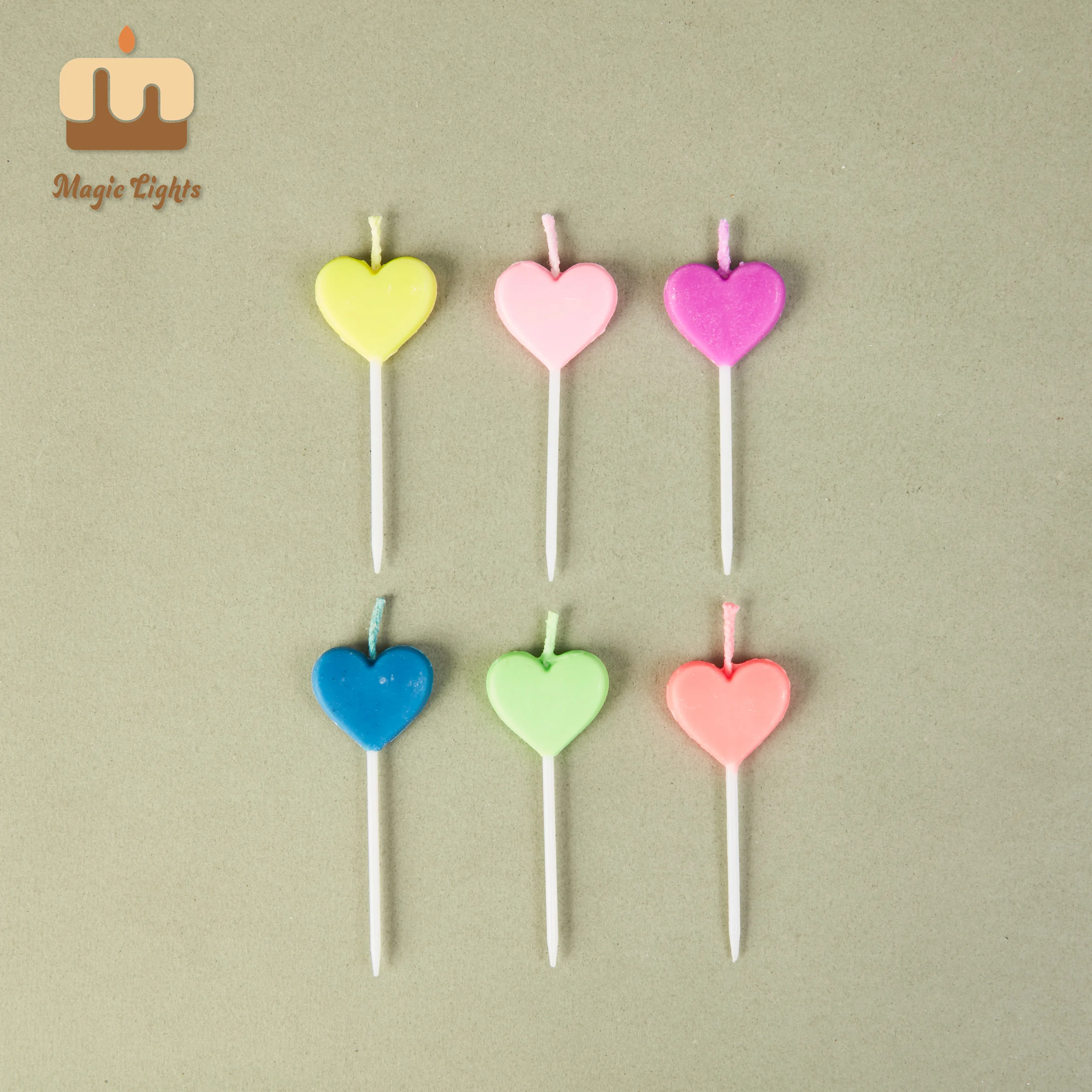 Popular Citric Acid Heart Shape Multi Coloured Flame Candles for HOME Decoration