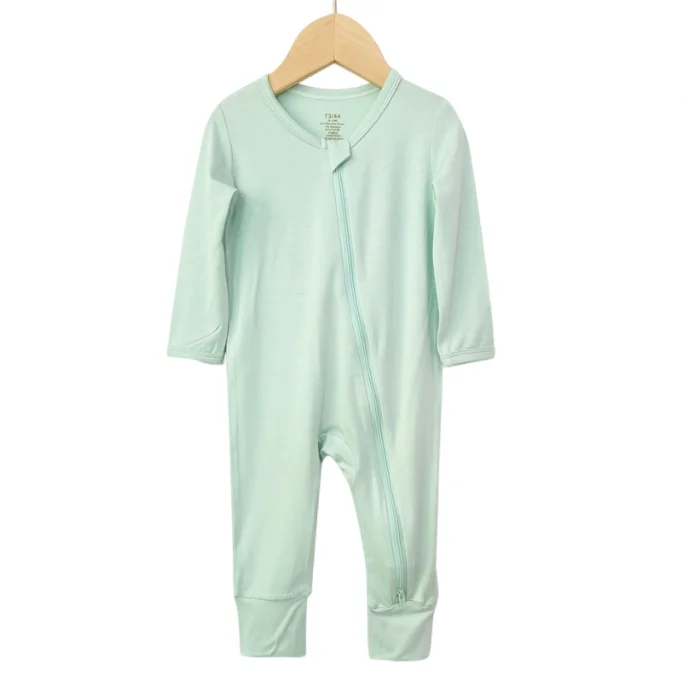 Lvkiss 2024 Unisex Custom Label Bamboo Jumpsuit Newborn Long Sleeve Crew Neck Zipper Winter Pajamas Solid Color Knitted Baby ODM