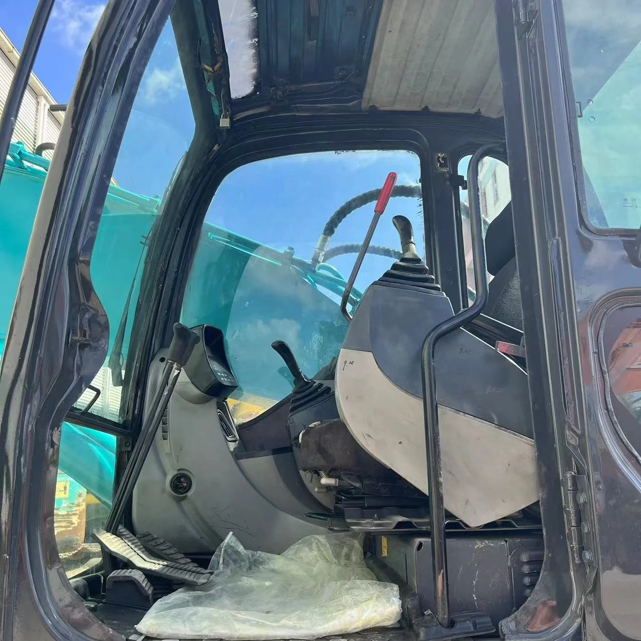 Экскаватор Kobelco хорошего состояния SK210-8 экскаватора Японии