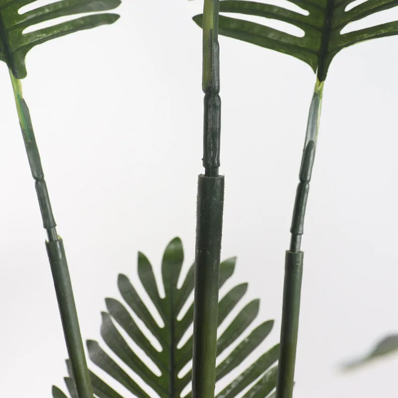 Wholesale Green Plants Trunks Plastic Artificial Palm Tree for Indoor/Outdoor Decoration