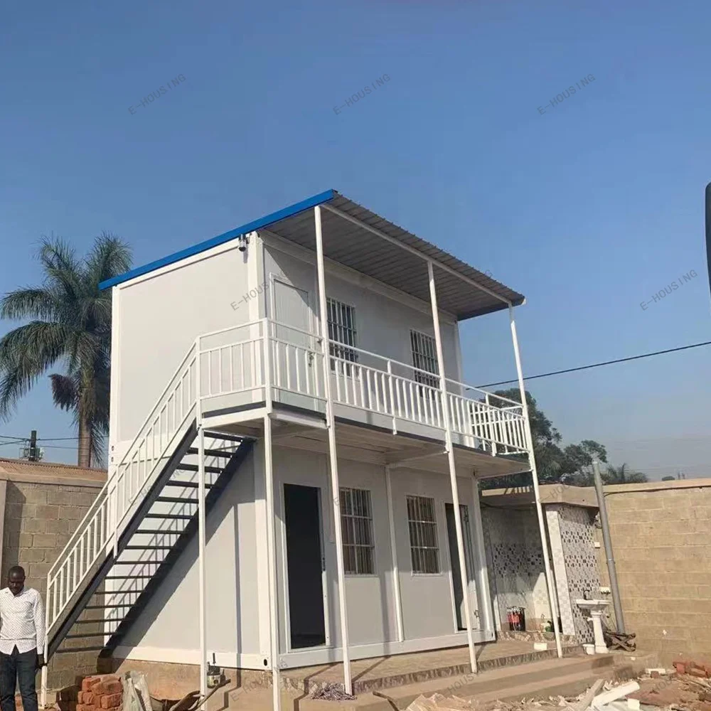 Customized Good Price Container Labor Housing Prefabricated Full Set Expandable Container House 20ft Container Shop Steel Door