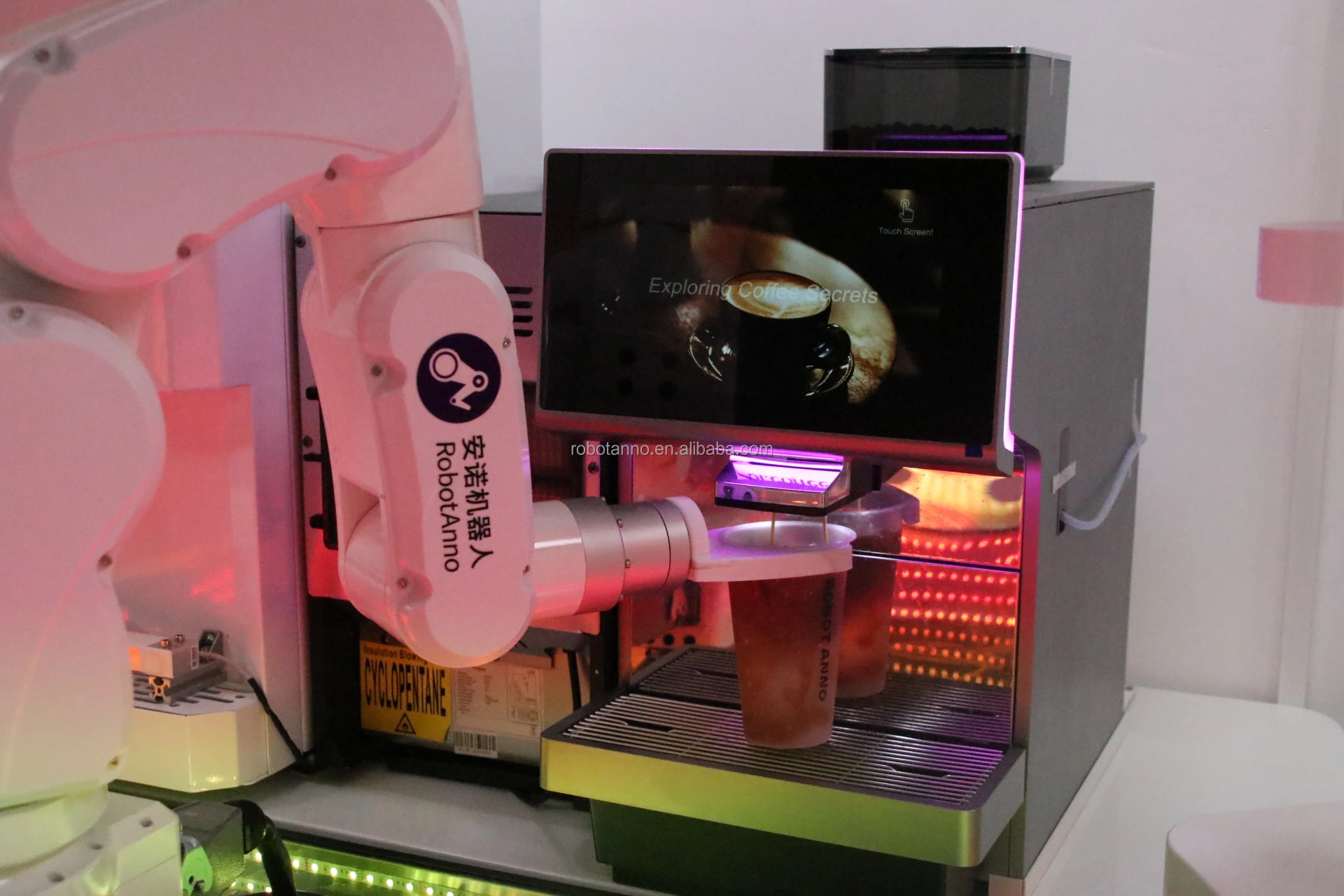 6 Axis Robot Coffee Vending Machine for Business