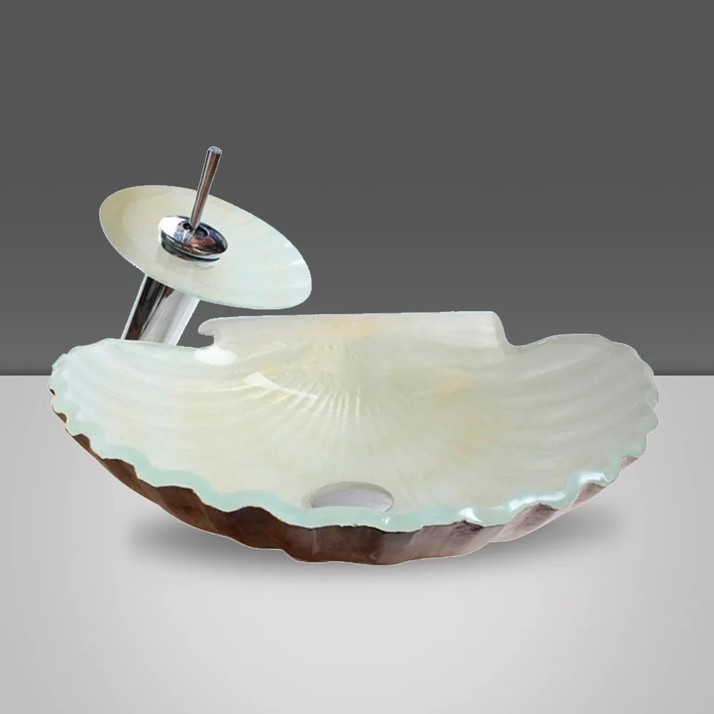 Luxury Minimalist Design Shell Shape Glass Art Basin Countertop Wash Basin Crystal Clear Bathroom Sinks