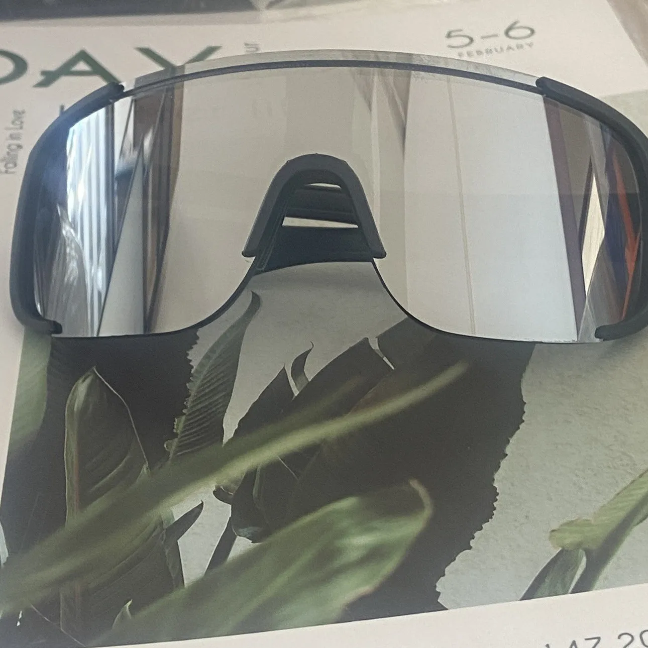 Retro Frosted Black Mercury Oversized Frame Outdoor Cycling Mountaineering Skiing Windproof Goggles Sunglasses Thin Sunglasses