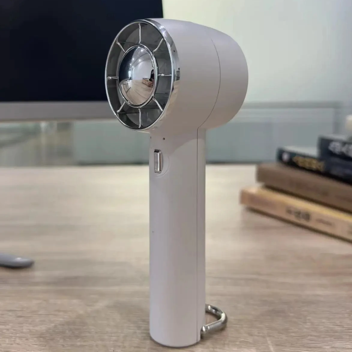 Shenzhen Factory hot sell Cold Compress bldc Fan Ice Cooling mini portable & wearable fans Handheld Fan with Hook