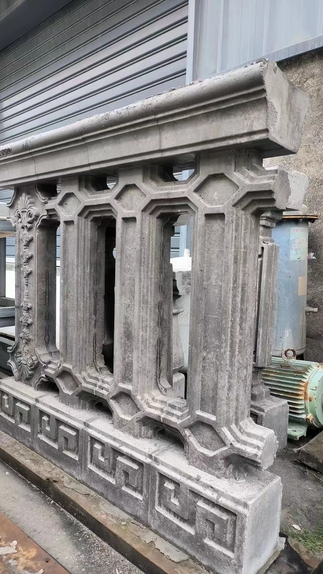 2024 new design casting in place  plastic decorative  concrete baluster mold for sale