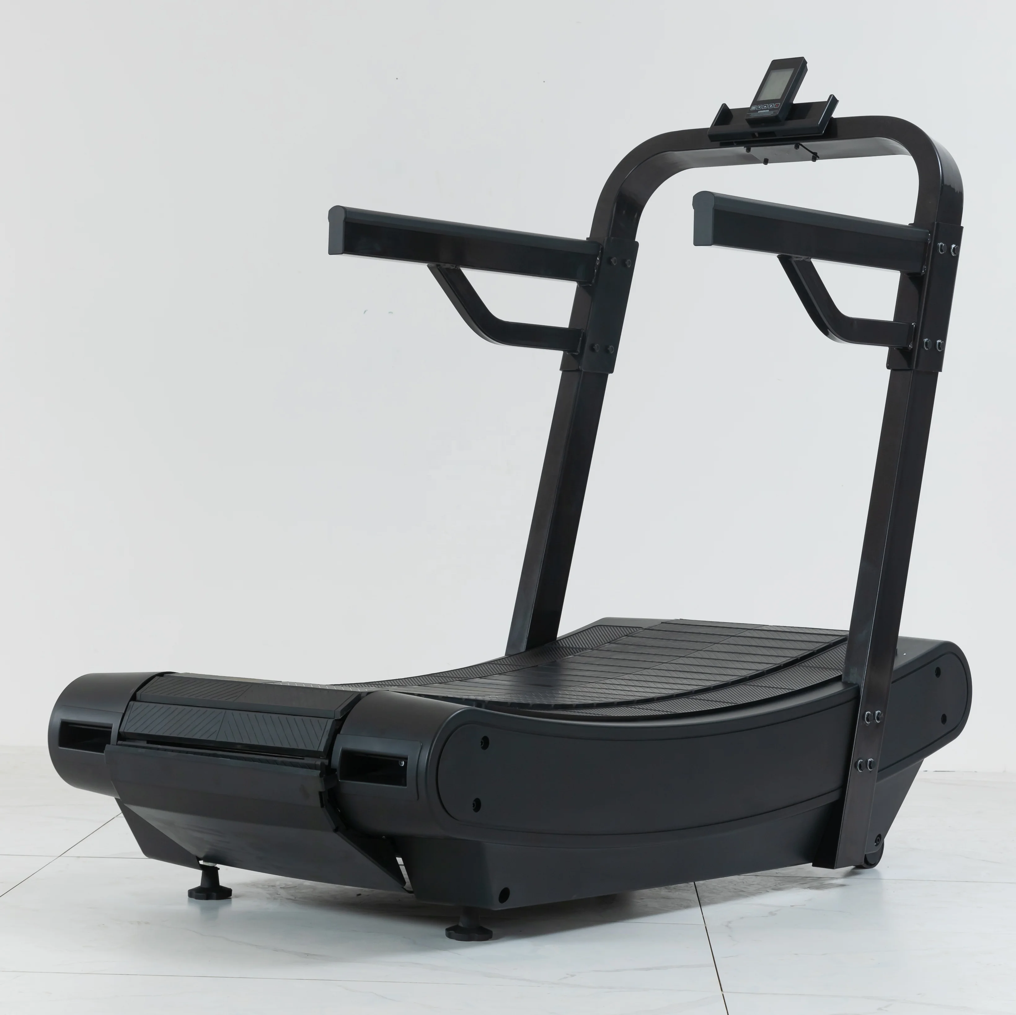 2024 Latest Self Generating Curved Treadmill with Monitor