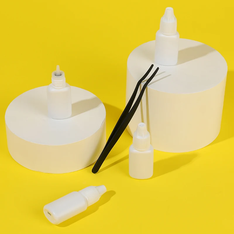 Hollyren NO PMMA glue long-lasting waterproof customized lash glue for eyelash extensions