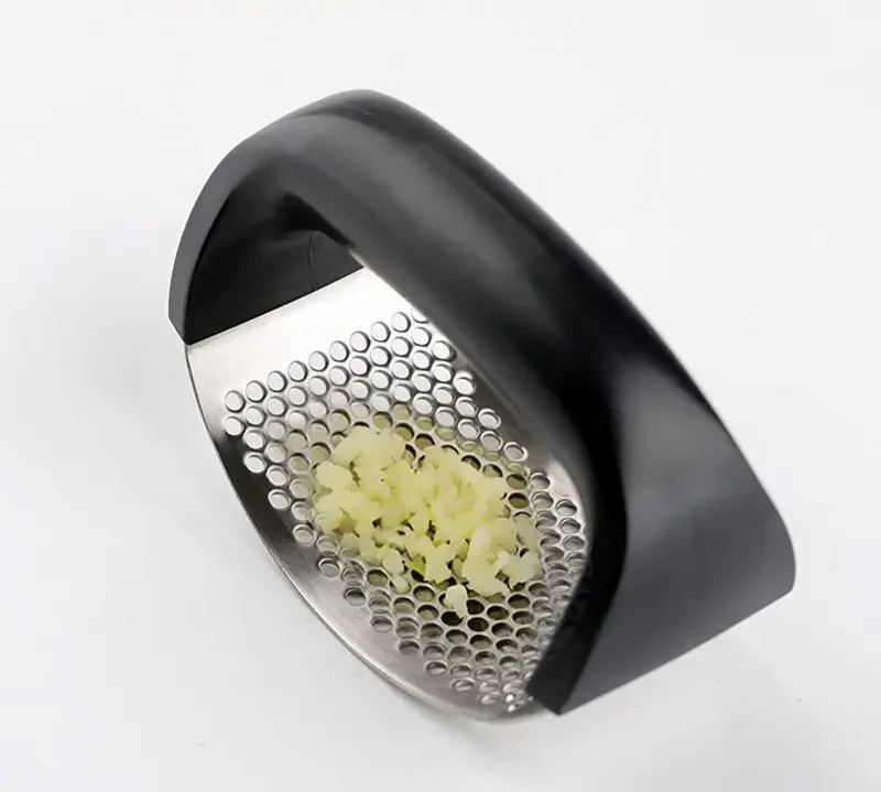 Kitchen Premium Stainless Steel Easily Crush Garlic Manual Garlic Crusher Garlic Presses