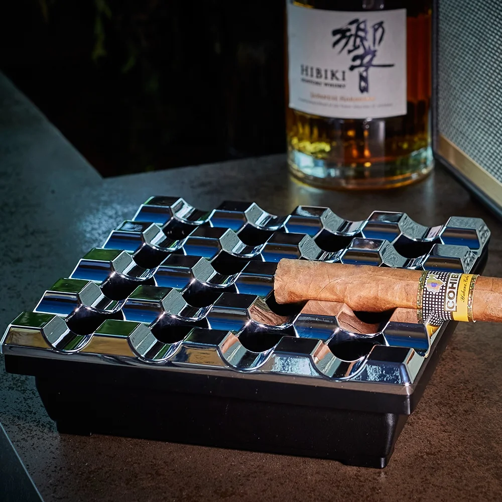 JIFENG JF-2019N luxury Carbon fiber lid 16 holes outdoor use windproof big size square metal cigar ashtray for cigar shop