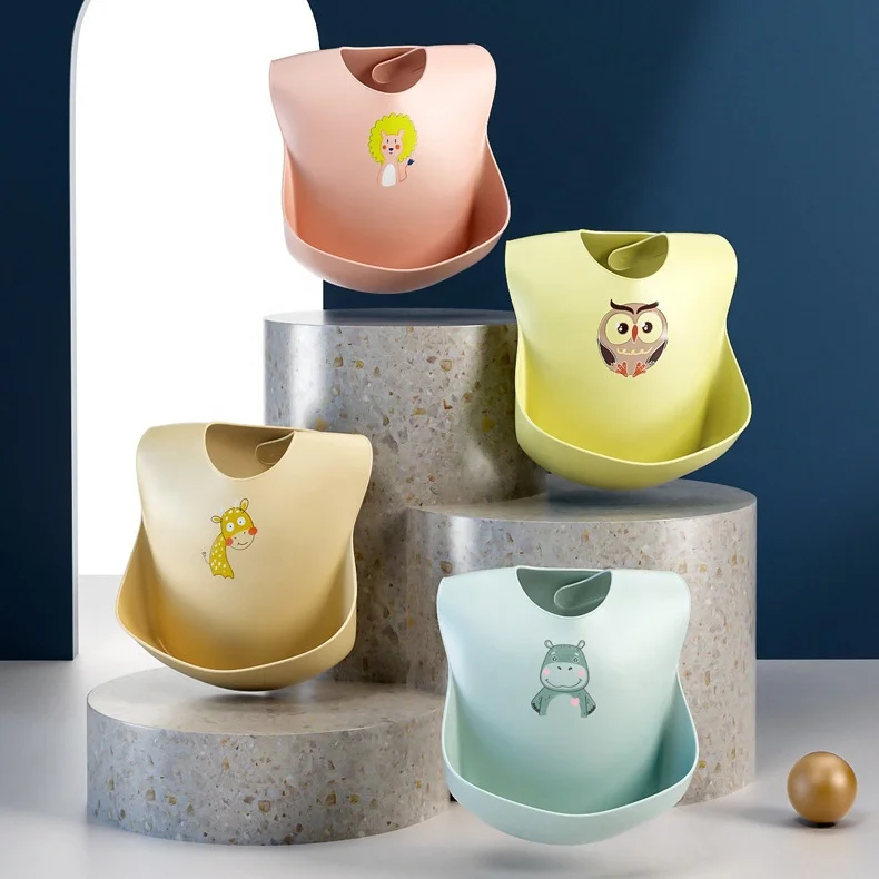 Wholesale Print Logo Food Grade Silicone BPA Free Soft Waterproof Silicone Bib With Food Catcher