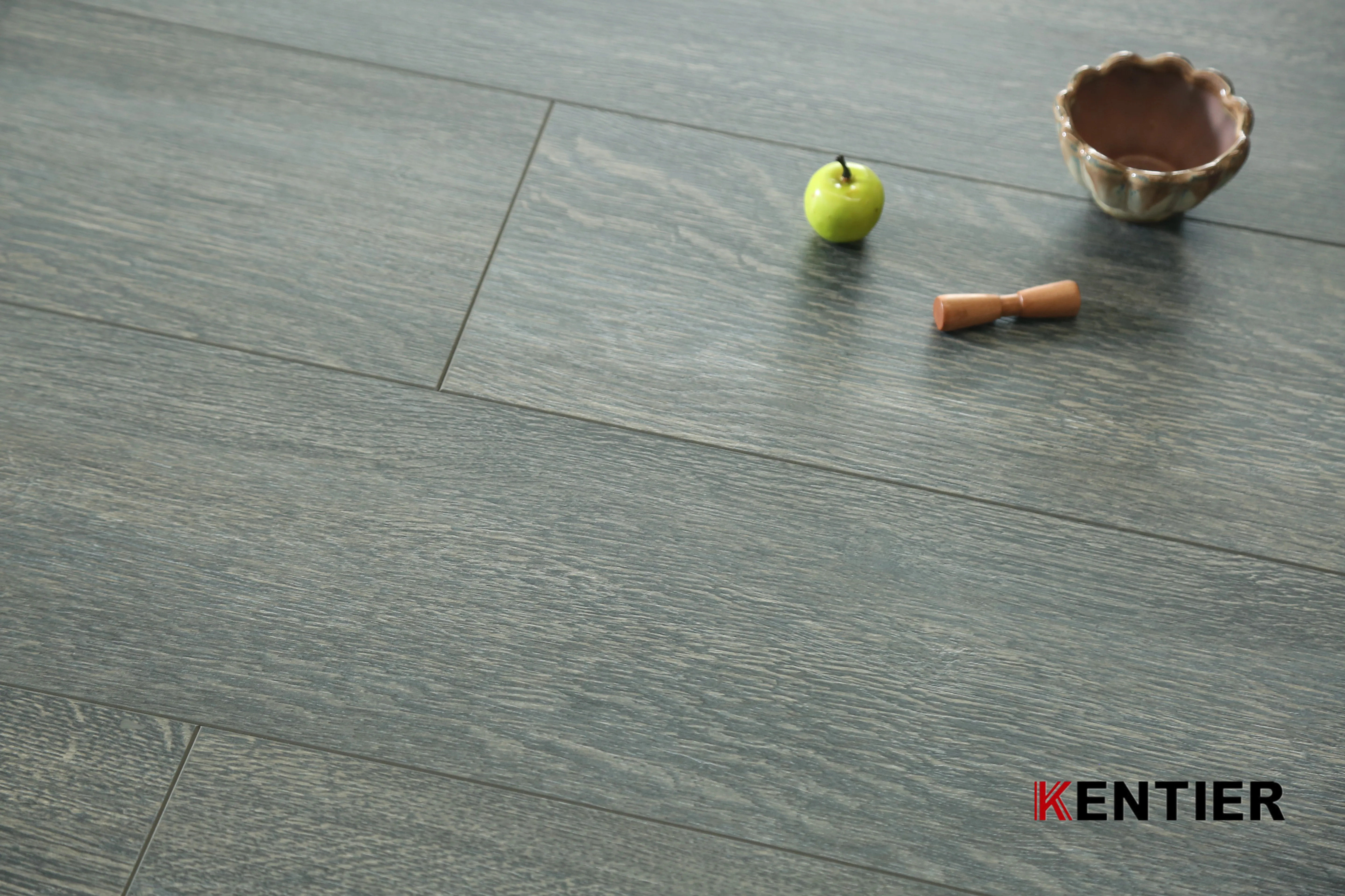 Kentier деревянныйобострение пол в Китае Ac3 с помощью передовой немецкой технологии и водонепроницаемый 12,3 мм графический дизайн стандартный современный нажмите AC4