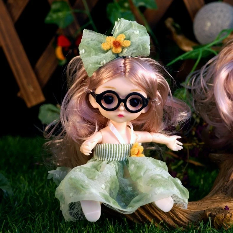 DL1231230 Factory Direct Supplied Hot Sell Mini Doll Original Design Customized Clothes Figure Toy Doll Set