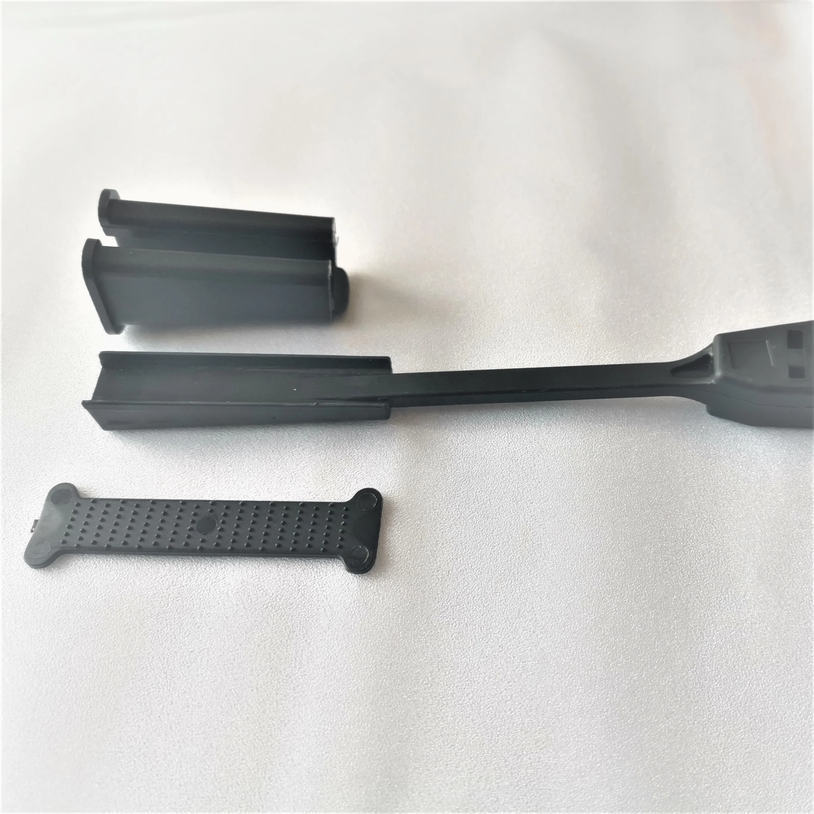Adjustable Plastic fiber optic drop wire cable clamp For Aerial Cable Installation