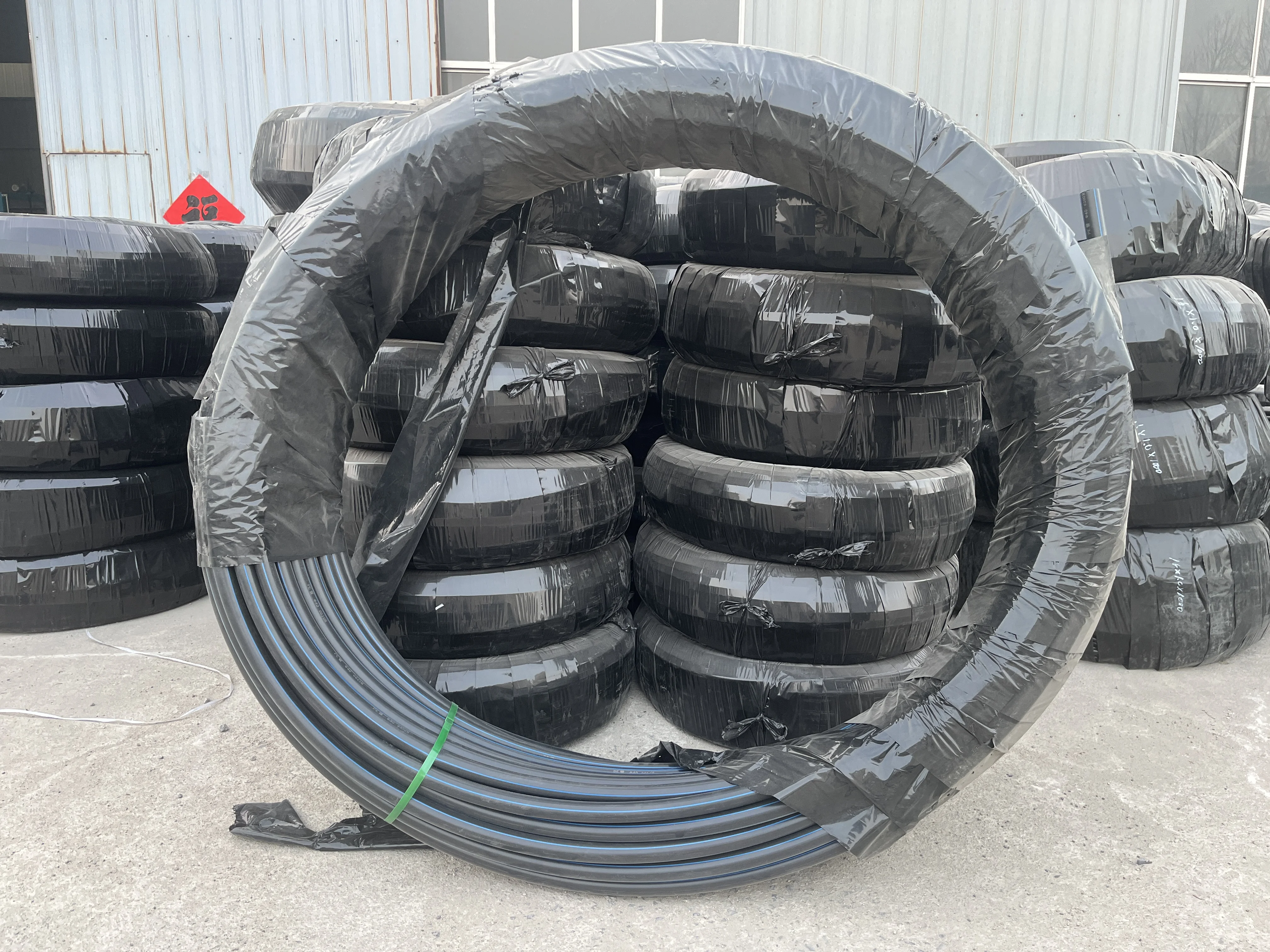 6mm, 12mm, 32mm, 63mm, 1200mm HDPE coil pipe polyethylene pipe for irrigation/ water supply