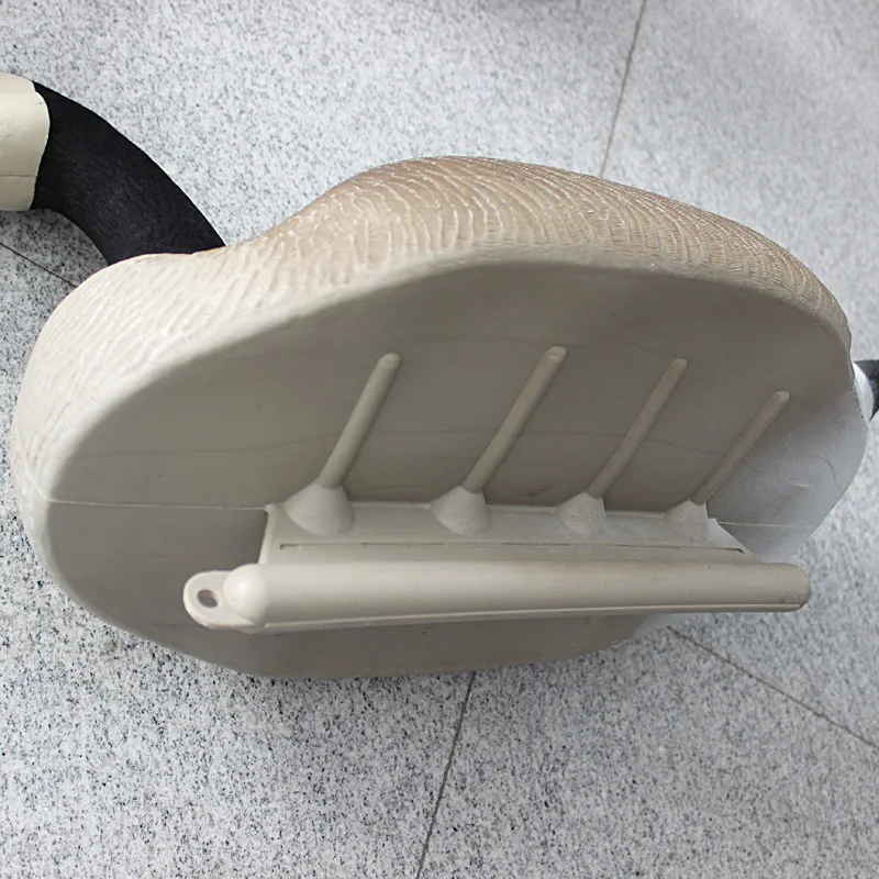 
Legacy Canada Goose Floater decoy 
