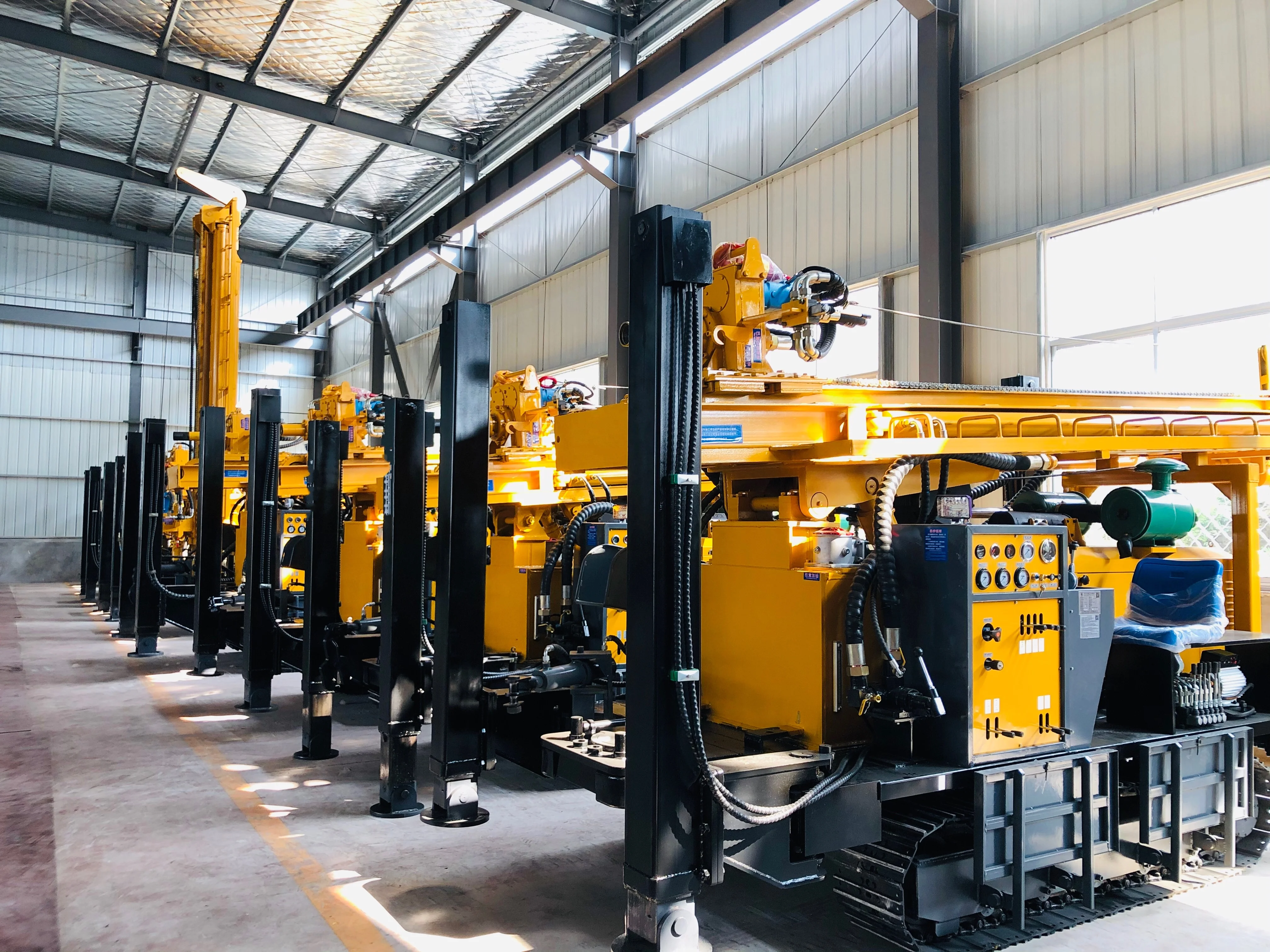 Mobile 200m Rotary Used Crawler Ground Hole Wheel Truck Mounted Water Well Drill Machine Mine Core Mini Drilling Rig