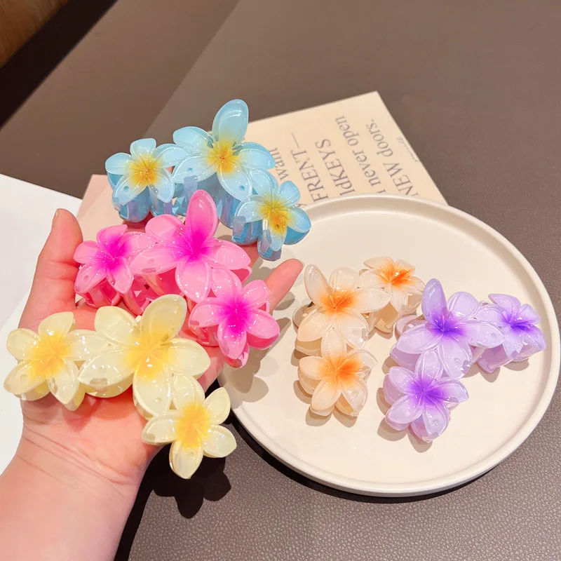 New Design Creativity Plastic Resin 3 Flower Large Claw Hair Clip For Women 11cm Summer Sweet Gradient Color Flower Hair Clips