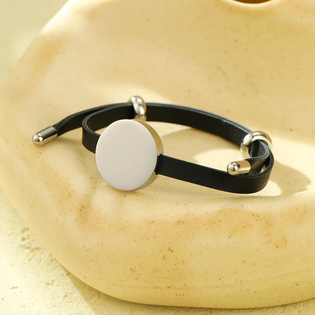 Custom Engraved logo Name Friendship Couple Bracelets Waterproof Stainless Steel Leather Adjustable Round Blank bar Bracelet