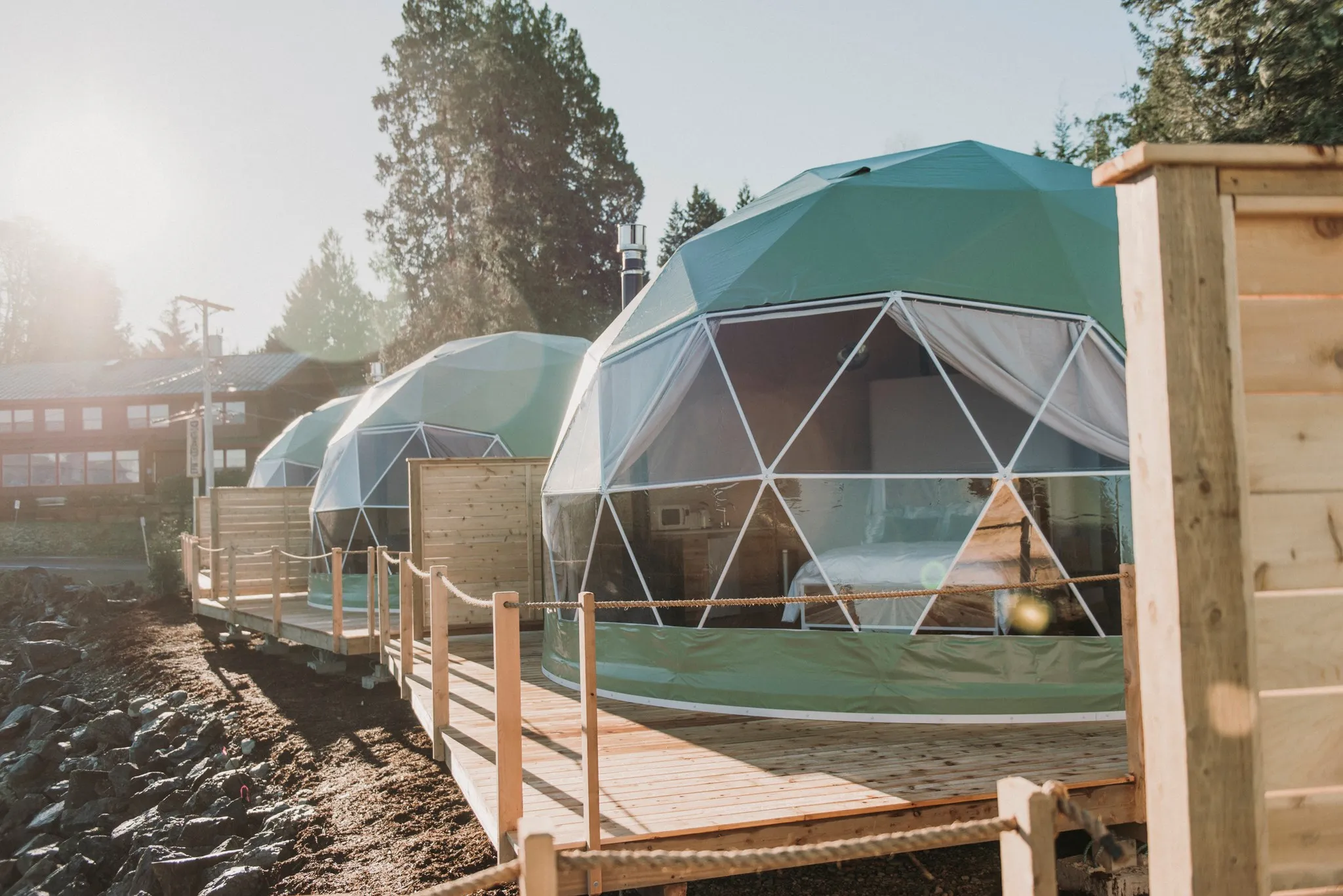 
Industry Standard dome tents house cheap luxury family geodesic dome tent 