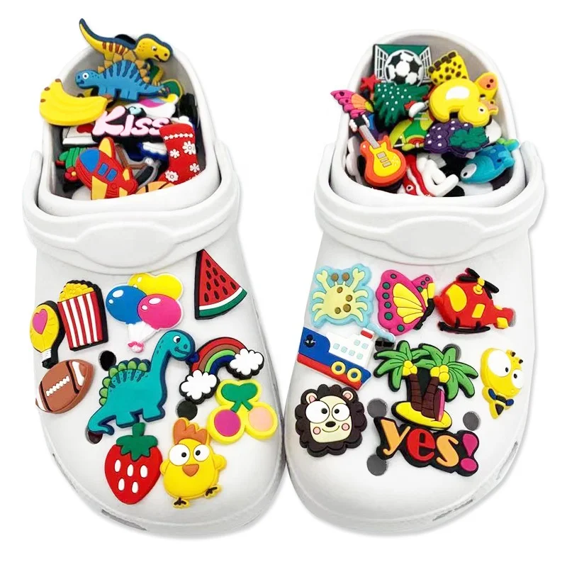 
100 pcs per bag desinger cartoon anime charms flip flop charms shoes charm bling accessories for crocs shoes 