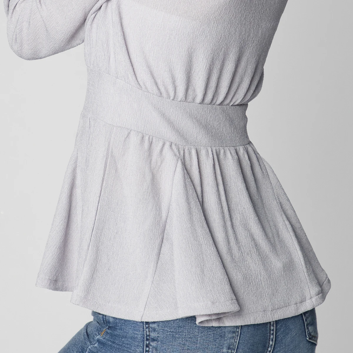 LADIES CASUAL FASHION REVERSE COLLAR FRONT RUFFLE BUTTON OPEN LONG SLEEVE BLOUSE SHIRT