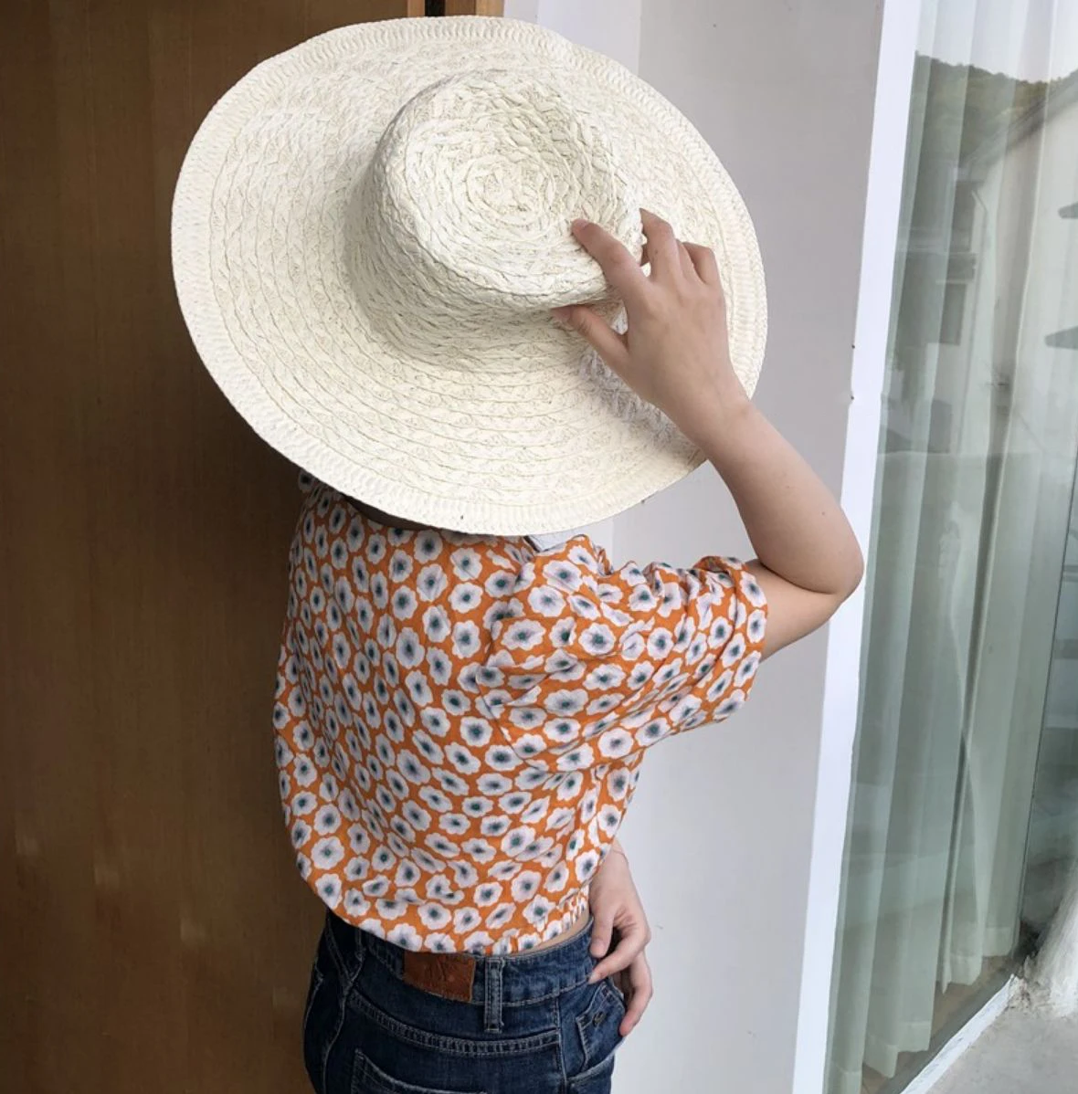 Niyang factory wholesale beige summer tote women handmade striped floppy paper straw large size wide brim beach hat and bag