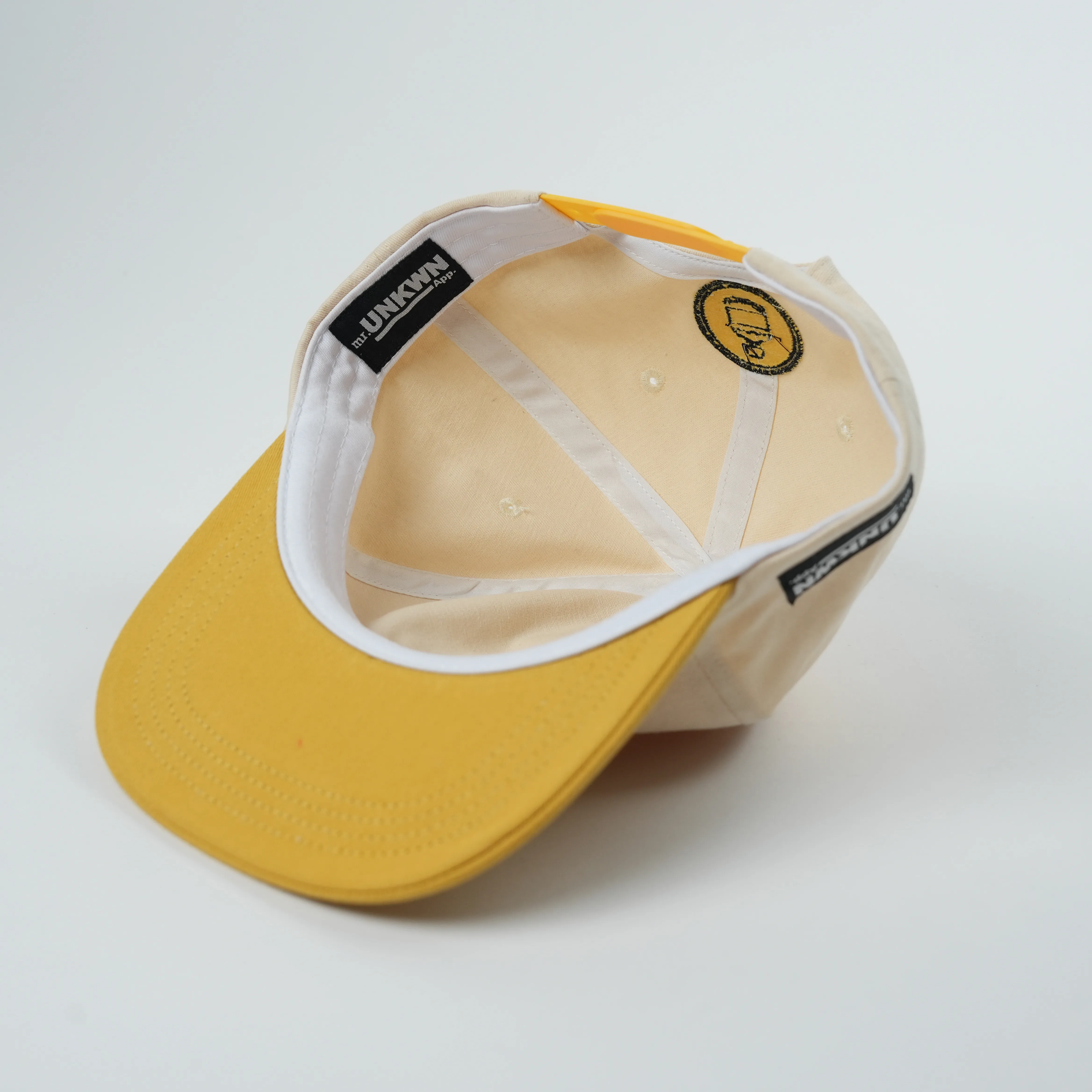 High quality 100%Cotton 5 Panel Two Tone Snapback Caps With Custom Tag  Custom Unstructured Soft Hat With Embroidery Logo