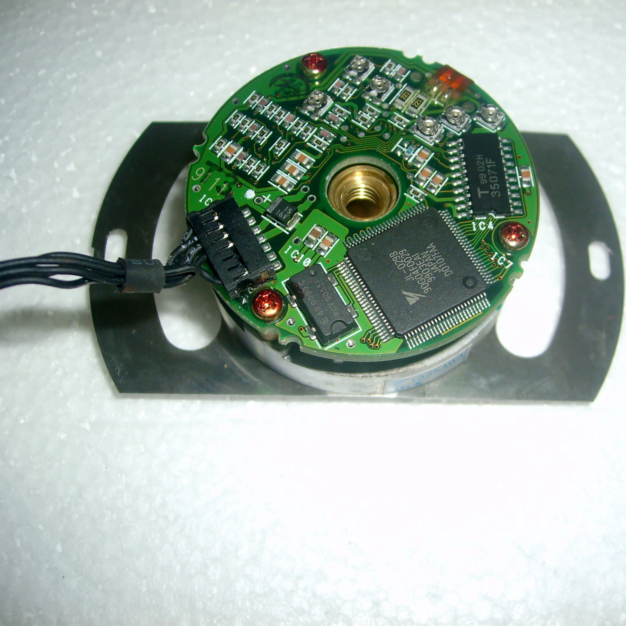 Rotary ENCODER UTSIH-B17CC for YASKAWA AC SERVO MOTOR