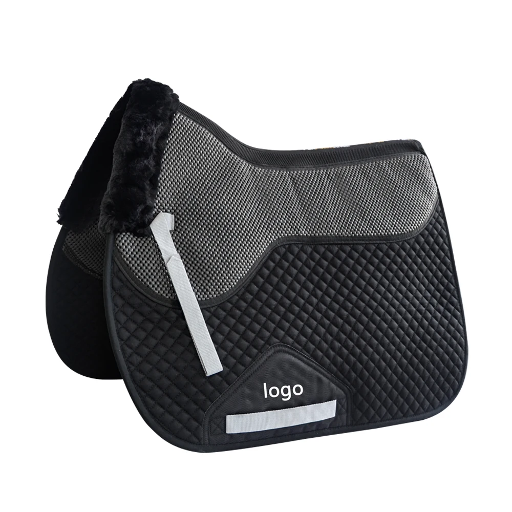 Winter Fleece horse jumping pads  Horse riding accessories Customized anti slip close contact saddle pads