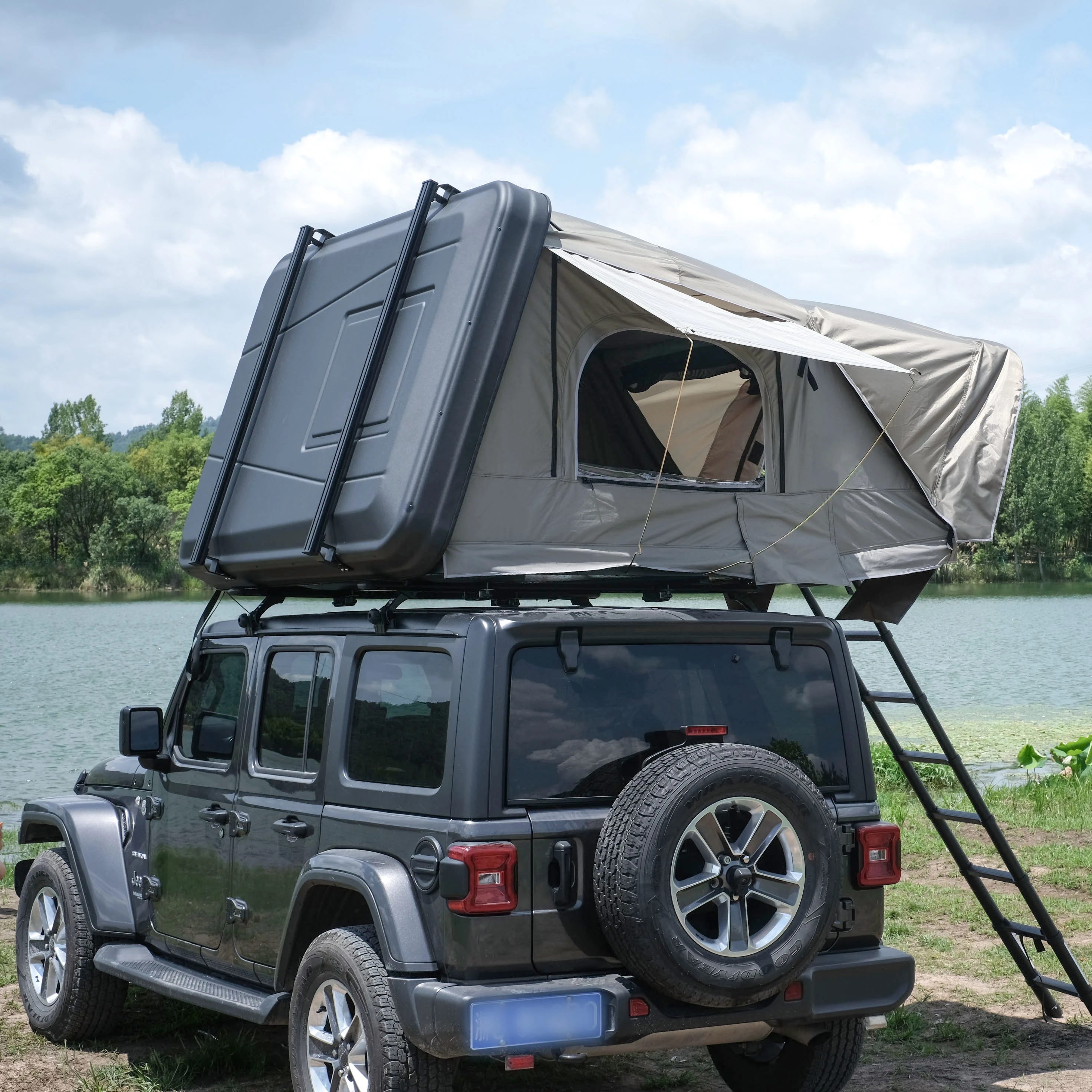 2024 Full Aluminum Shell Roof Top Tent 4 Person Hare Shell Car Tent For Camping