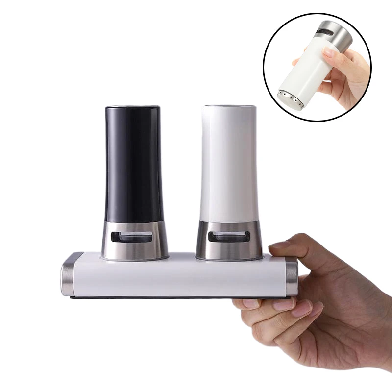 Hot Sale Kitchen Household Storage Herb & Spice Tools Magnetic Spice Shaker Bottle Plastic Set Pepper Shakers