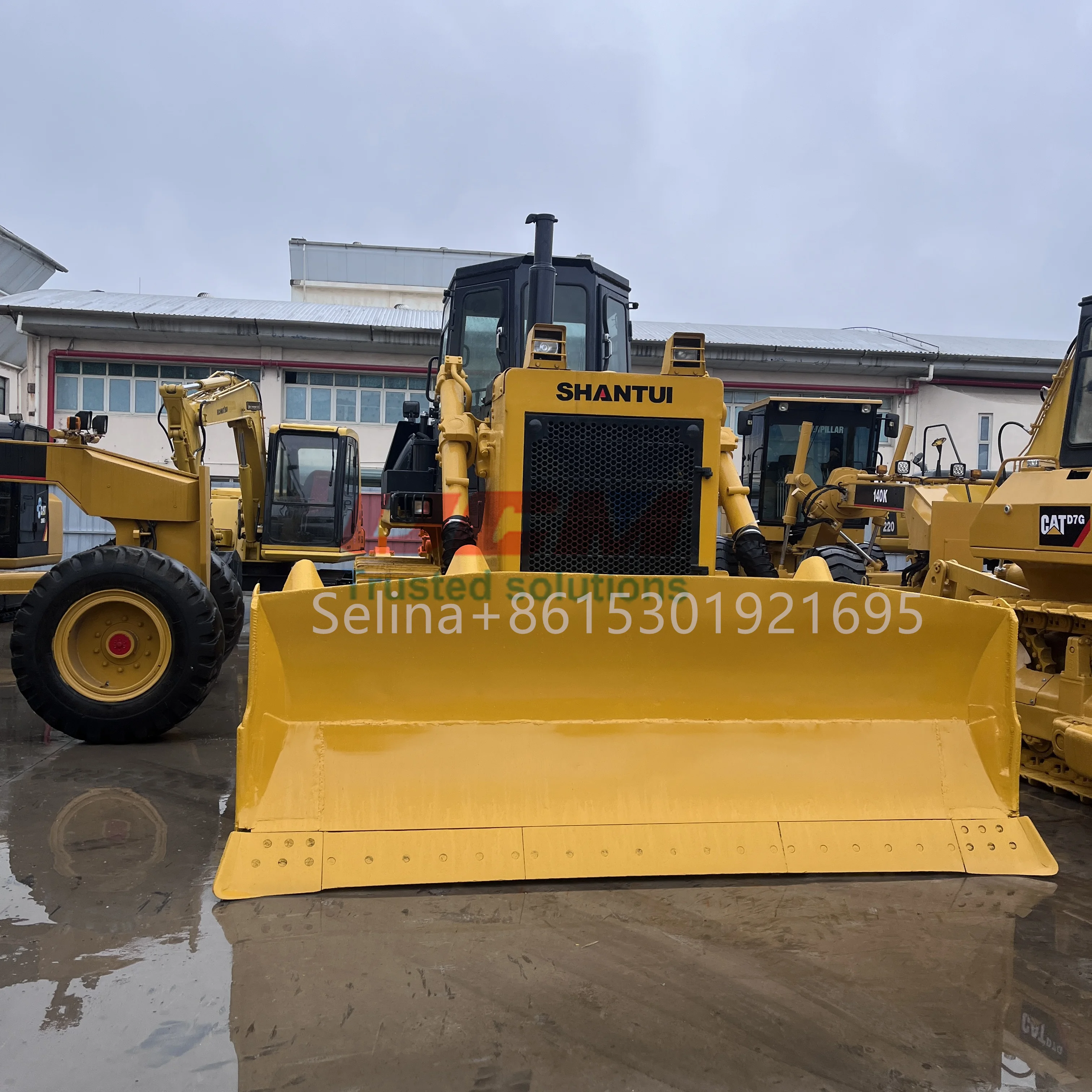 Used SHANTUI SD22 Crawler Bulldozer 220HP Dozer with Ripper Price Made in China SD23 for Sale