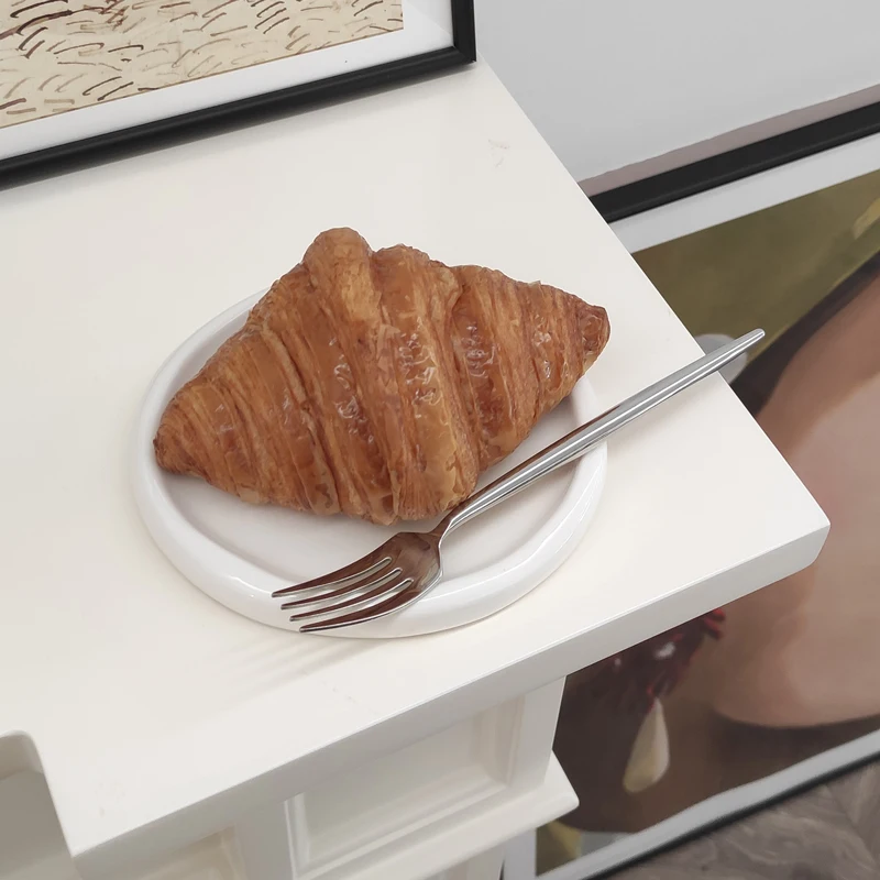 Irregular Round Dessert Plate Candle Tray Holder Ceramic Tray for Household