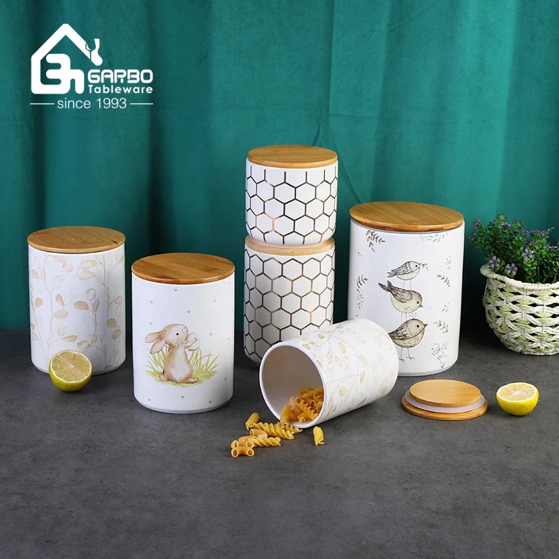 Straight shape ceramic food storage jar kitchenware 1280ml fresh food storage tank with bamboo lid nuts candy storage jar