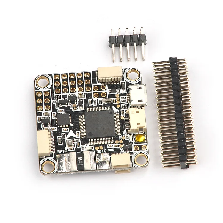 Betaflight OMNI F4 Pro(V2) V3S flight controller has built-in OSD/BEC, suitable for four-axis crossing machines