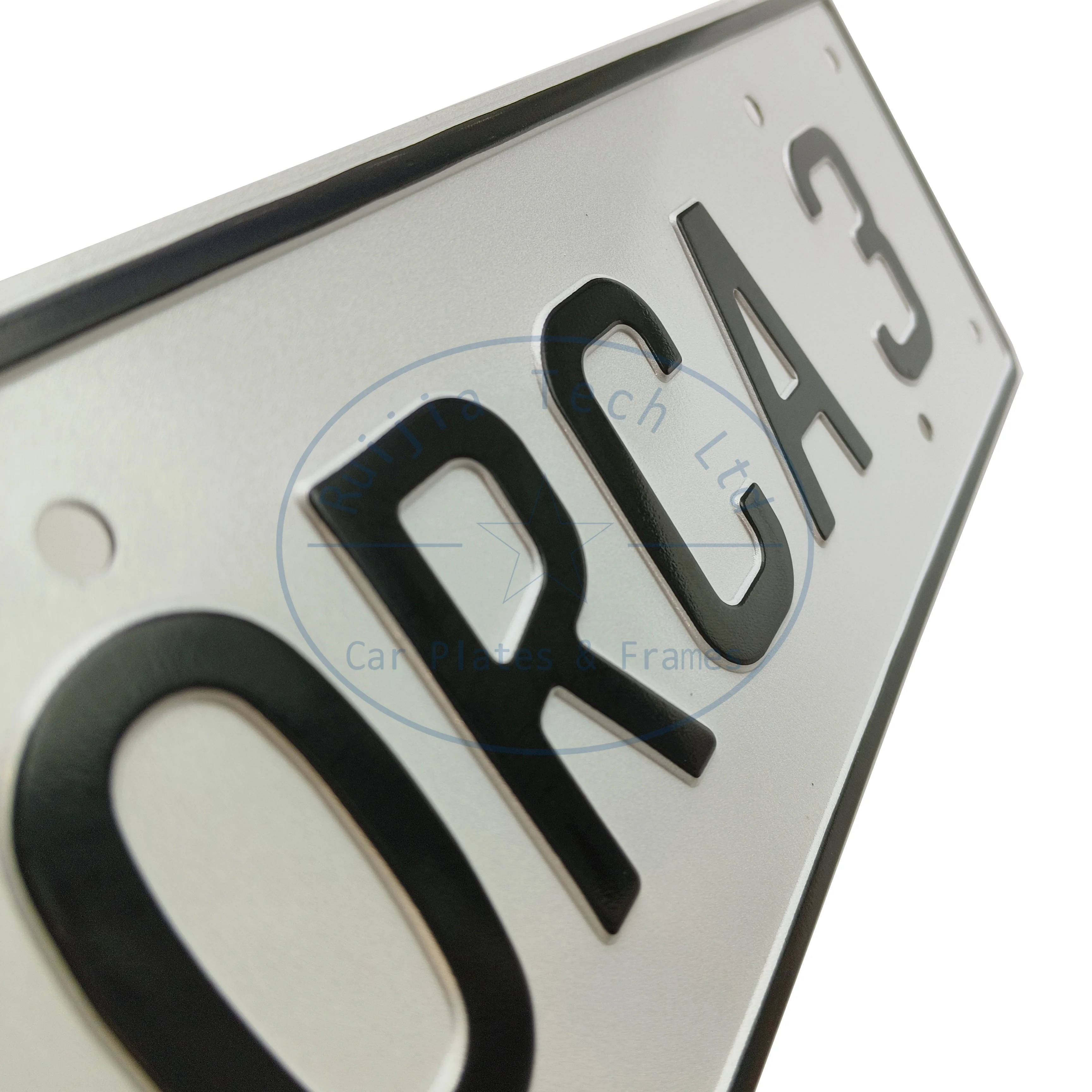 Aluminum embossed gold-stamped reflective can be customized with digital letters and numbers for vehicle license plates